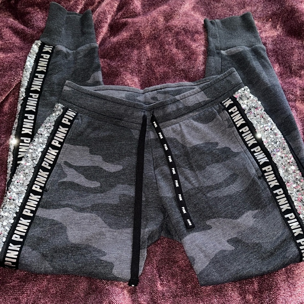 Victoria’s Secret PINK camo sequin/sparkly sweatpants